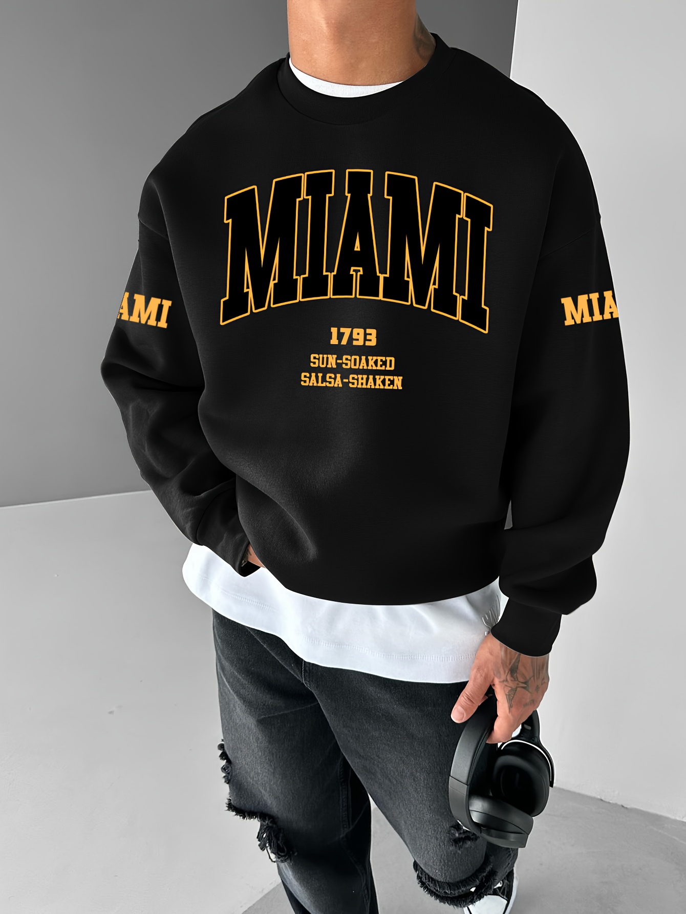 เสื้อยืดแขนยาวคอกลมผู้ชายแฟชั่ - Street Fashion Of Milan บทวิจารณ์และราคา