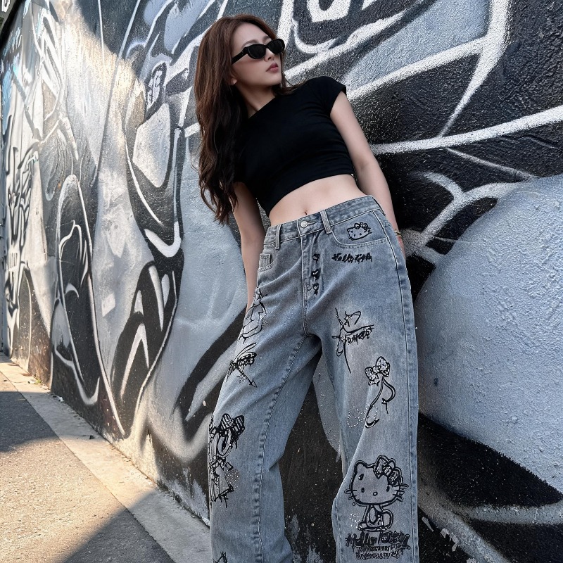 กางเกงยีนส์สไตล์การ์ตูนน่ารัก  - Street Fashion Model บทวิจารณ์และราคา
